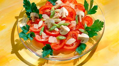 Tomaten-Champignon-Salat Rezept - Foto: Take