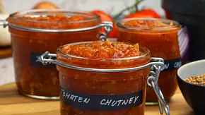 Tomaten-Chutney - Foto: ShowHeroes für LECKER @ Bauer Media Group Tomaten-Chutney - Foto: ShowHeroes für LECKER @ Bauer Media Group