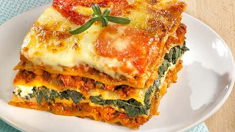 Tomaten-Lasagne mit Sojabolognese Rezept - Foto: Först, Thomas