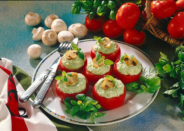 Tomaten mit Kräuter-Frischkäse Rezept