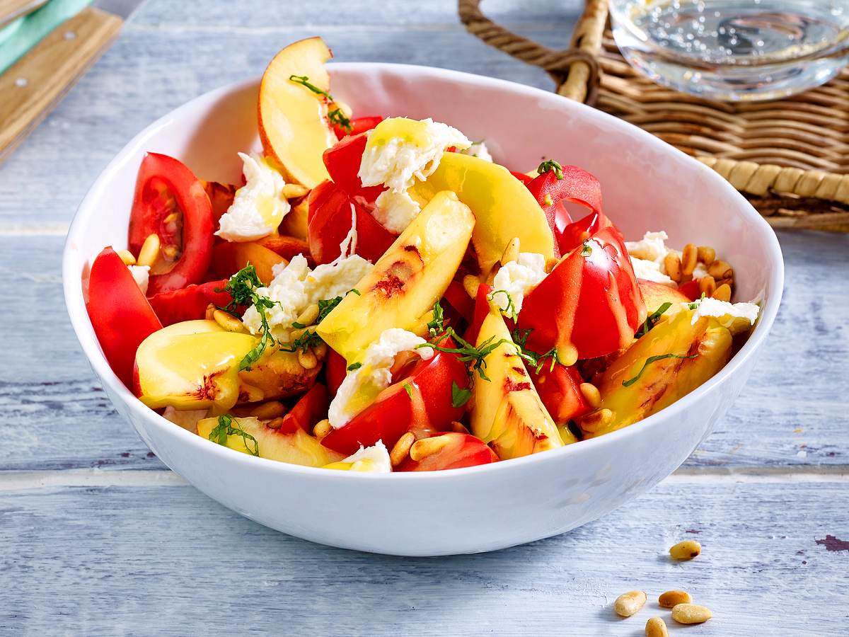 Tomaten-Nektarinen-Salat Rezept