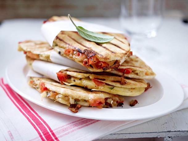 Tomaten-Panini Rezept Tomaten-Panini Rezept