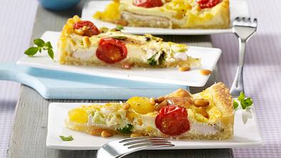 Tomaten-Quiche mit Hähnchenfilet Rezept - Foto: LECKER @ Bauer Media Group