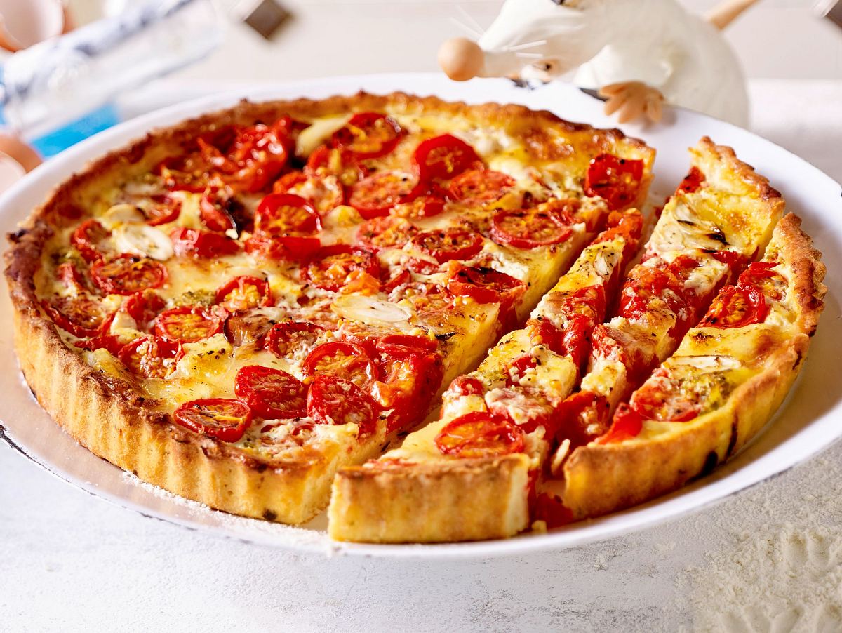 Tomaten-Quiche mit Hüttenkäse