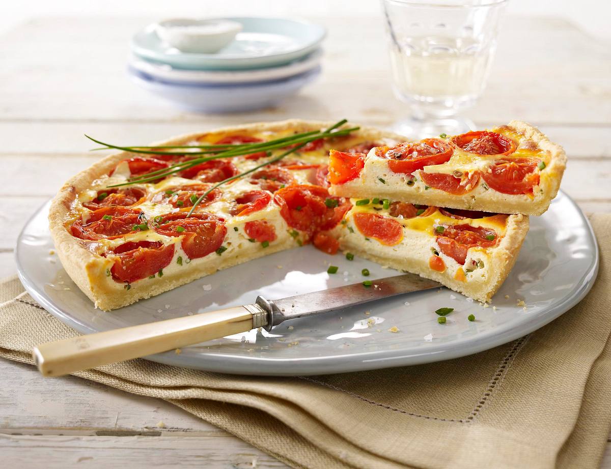 Tomaten-Quiche mit Schnittlauch-Eiermilch und Ricotta Rezept