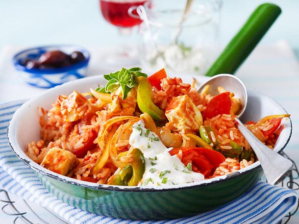 Tomaten-Reis-Pfanne mit Schafskäse Rezept Tomaten-Reis-Pfanne mit Schafskäse Rezept