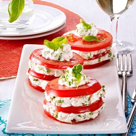 Tomaten-Sardinen-Türmchen Rezept Tomaten-Sardinen-Türmchen Rezept