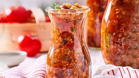 Tomaten-Sugo alla caponata Rezept - Foto: House of Food / Bauer Food Experts KG