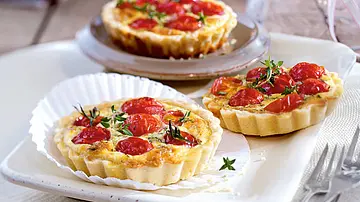 Tomaten-Tarteletts Rezept - Foto: LECKER @ Bauer Media Group Tomaten-Tarteletts Rezept - Foto: LECKER @ Bauer Media Group