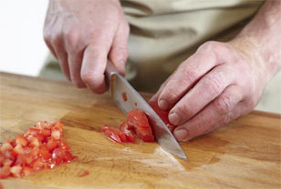 Curry-Ketchup selber machen - tomaten_wuerfeln_1