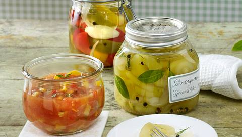 Tomaten-Zucchini-Chutney Rezept - Foto: House of Food / Bauer Food Experts KG