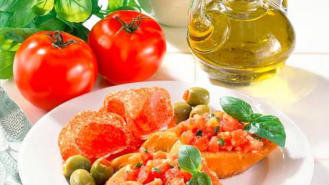 Tomatenbrot Rezept - Foto: House of Food / Bauer Food Experts KG