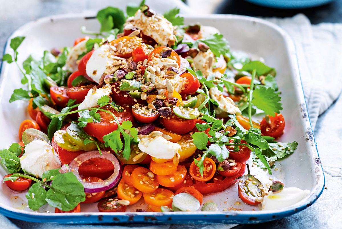 Tomatencarpaccio mit Joghurtfrischkäsebällchen Rezept