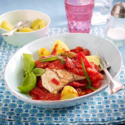 Tomatenragout mit Seelachsfilet Rezept Tomatenragout mit Seelachsfilet Rezept