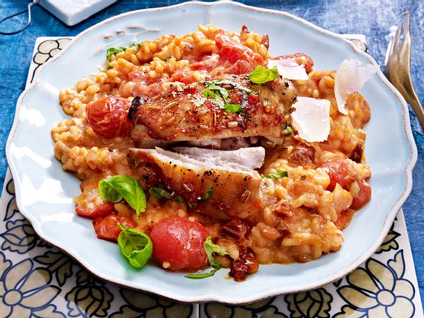 Tomatenrisotto mit Orangenhähnchen Rezept Tomatenrisotto mit Orangenhähnchen Rezept