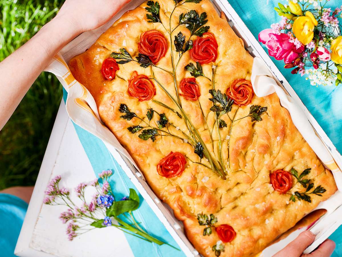 Tomatenrosen-Focaccia Rezept