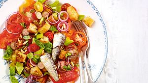 Tomatensalat mit Sardinen Rezept - Foto: House of Food / Bauer Food Experts KG