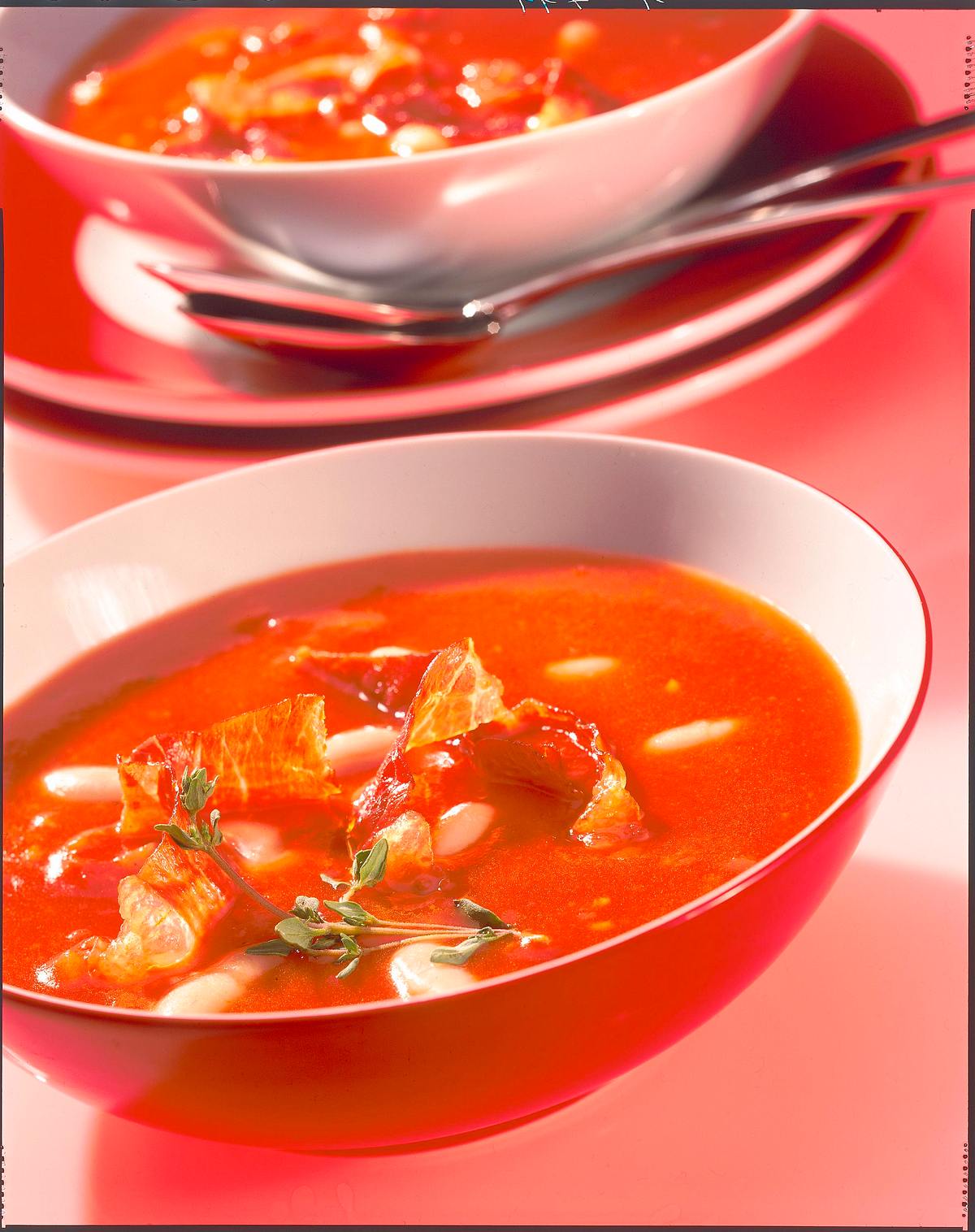 Tomatensuppe mit Bohnen Rezept