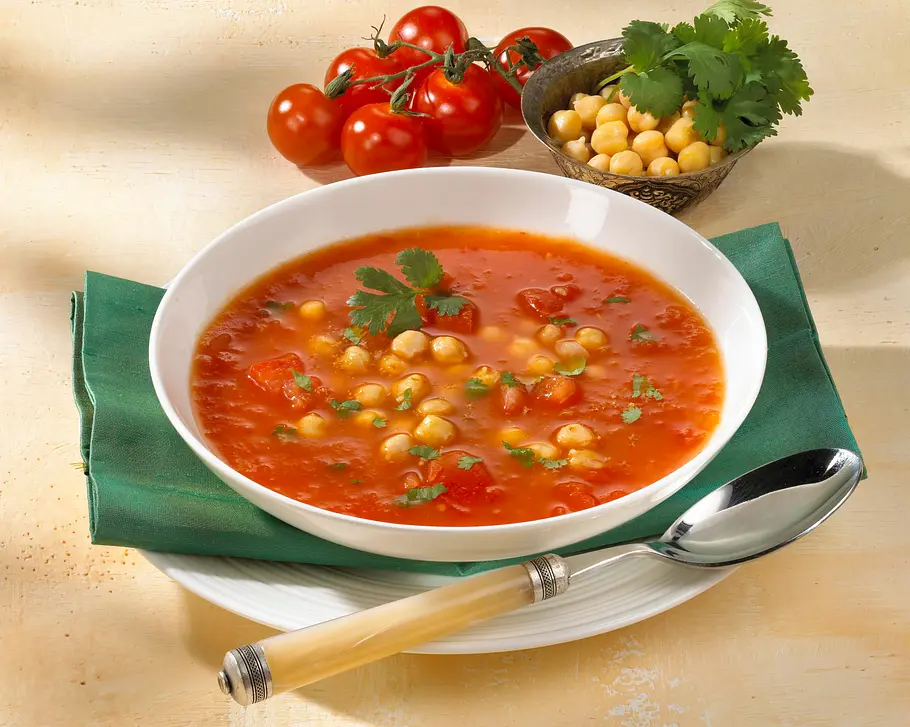 Tomatensuppe mit Kichererbsen Rezept Tomatensuppe mit Kichererbsen Rezept