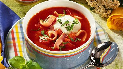 Tomatensuppe mit Schinken Rezept - Foto: House of Food / Bauer Food Experts KG