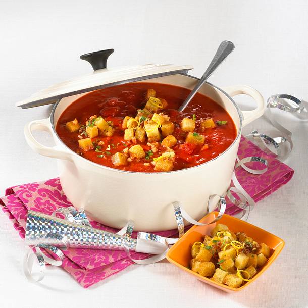 Tomatensuppe mit Speck-Croutons Rezept Tomatensuppe mit Speck-Croutons Rezept