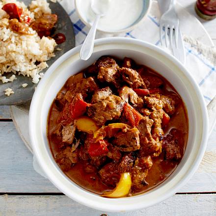 Tomatiges Lamm-Masala mit Aprikosen Rezept Tomatiges Lamm-Masala mit Aprikosen Rezept