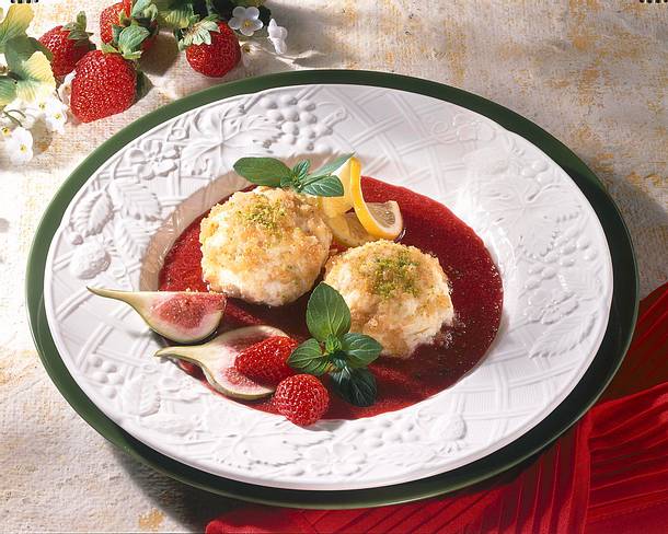 Topfenknödel Rezept | LECKER