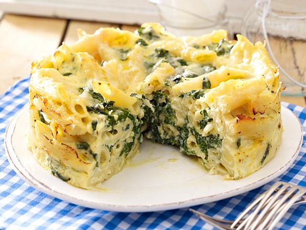 Torta di Penne con Spinaci e Ricotta Rezept Torta di Penne con Spinaci e Ricotta Rezept