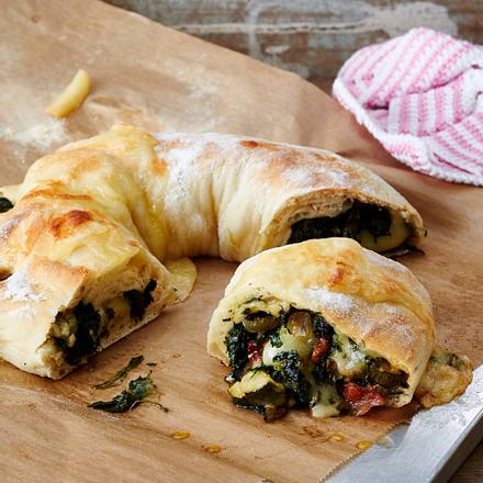 Tortano mit Gemüsefüllung Rezept Tortano mit Gemüsefüllung Rezept