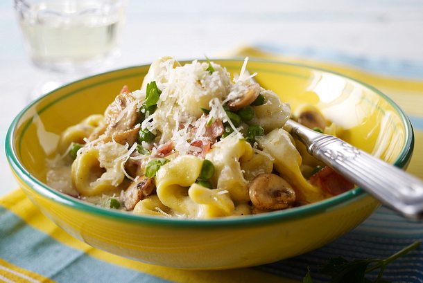 Tortellini alla panna Rezept Tortellini alla panna Rezept
