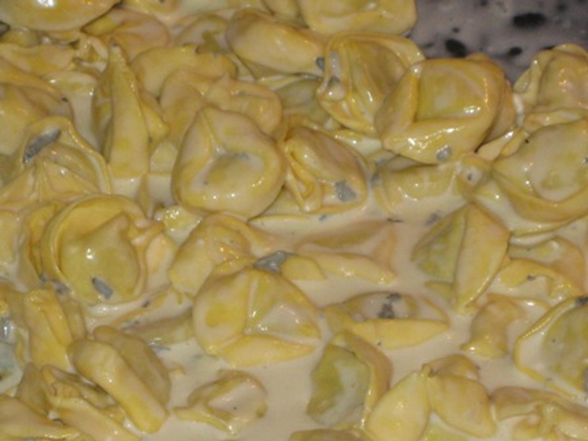 Tortellini Auflauf mit Gorgonzola Rezept