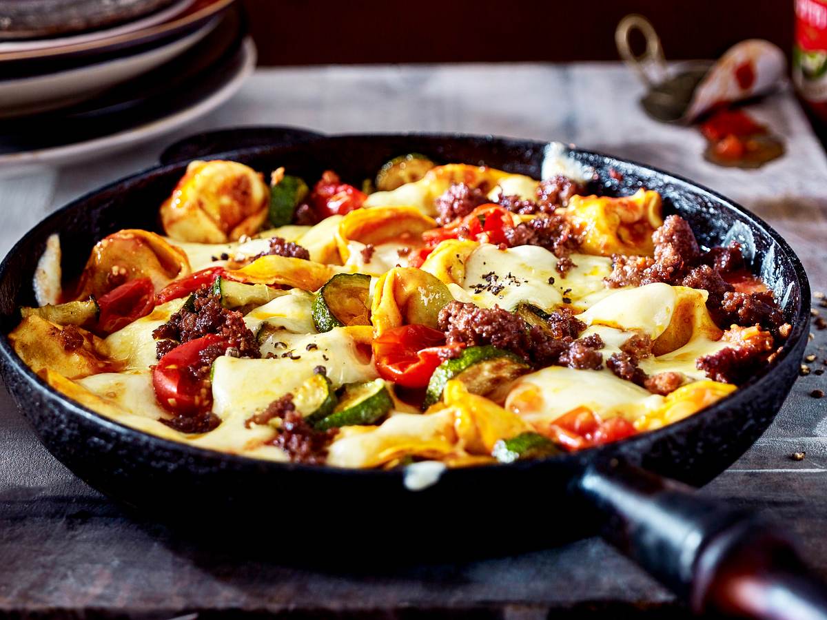 Tortellini Bolo mit Zucchini