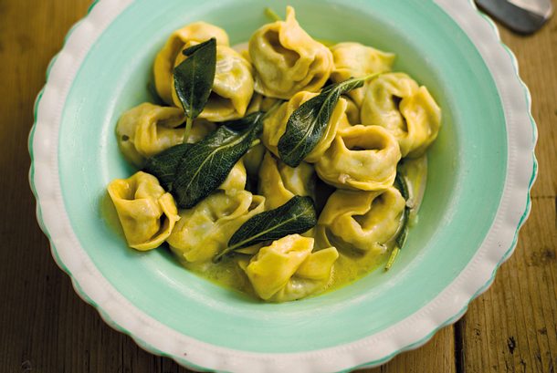 Tortellini Emiliani Rezept Tortellini Emiliani Rezept