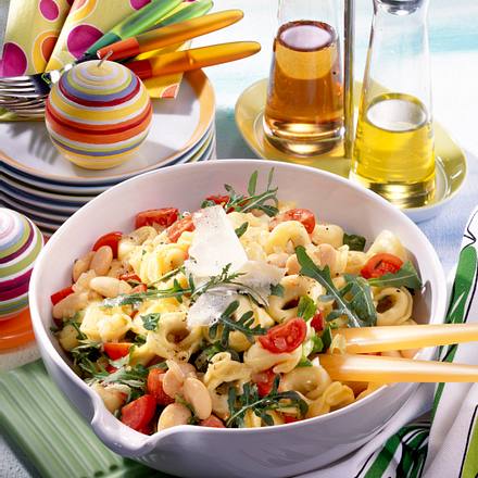 Tortellini-Salat mit Rucola Rezept Tortellini-Salat mit Rucola Rezept