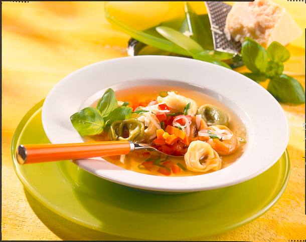 Tortellinisuppe Rezept Tortellinisuppe Rezept