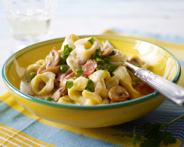 Tortelllini alla Panna Rezept Tortelllini alla Panna Rezept