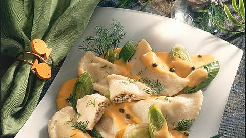 Tortelloni mit Lachsfüllung Rezept - Foto: Neckermann