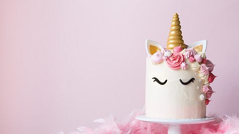 Mit guter Deko wird die Torte am schönsten - Foto: iStock