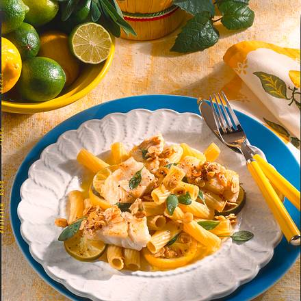 Tortiglioni mit Fisch in Nussbutter Rezept Tortiglioni mit Fisch in Nussbutter Rezept