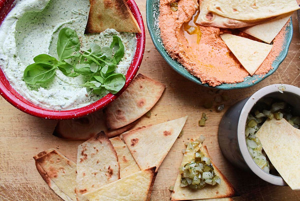 Tortilla-Ecken mit Dip-Auswahl Rezept