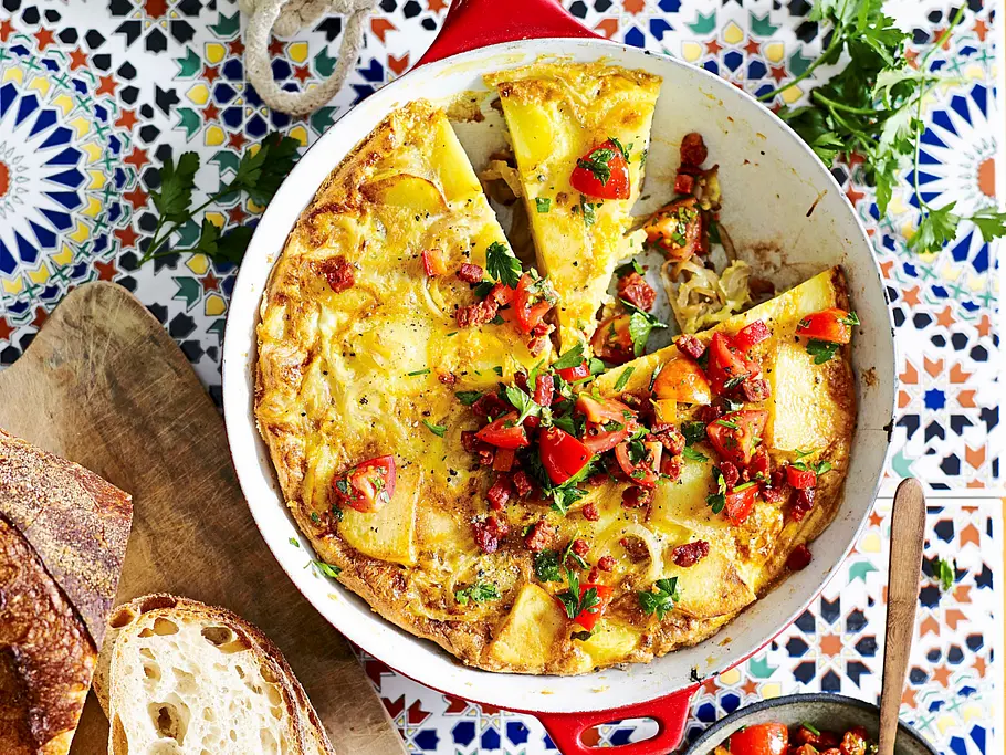 Tortilla mit Chorizo-Salsa Rezept Tortilla mit Chorizo-Salsa Rezept