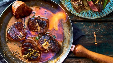 Tournedos im Cognacfeuer Rezept - Foto: House of Food / Bauer Food Experts KG