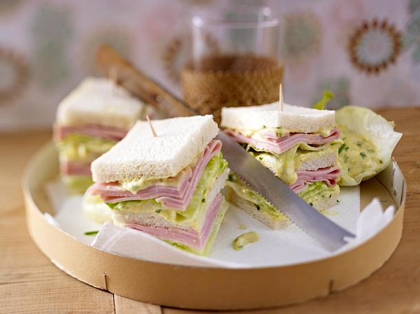 Tramezzini-Türmchen Rezept Tramezzini-Türmchen Rezept
