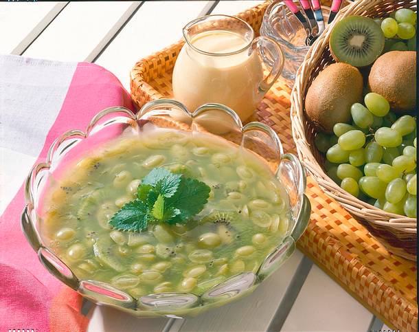 Trauben-Kiwi-Grütze Rezept