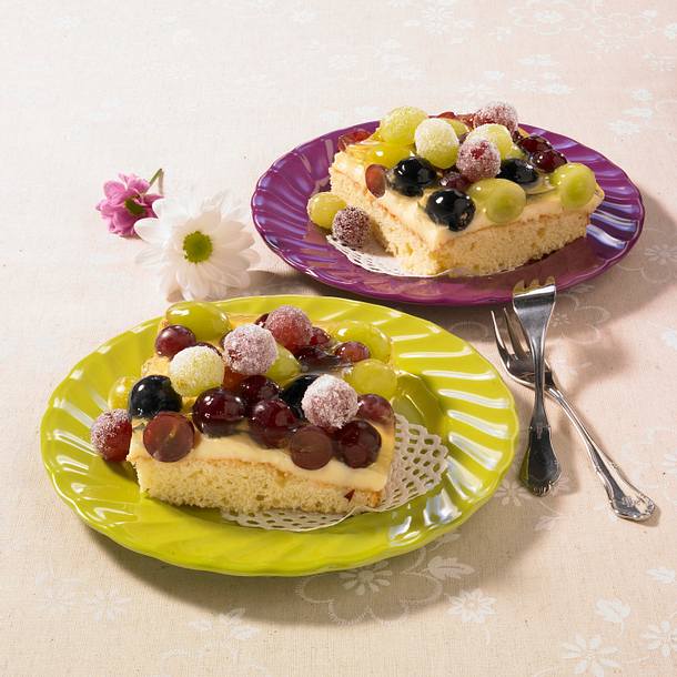 Trauben-Vanille-Schnitten Rezept Trauben-Vanille-Schnitten Rezept