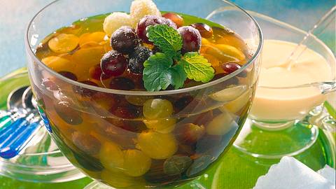 Traubengelee mit weißen und blauen Trauben Rezept - Foto: Horn