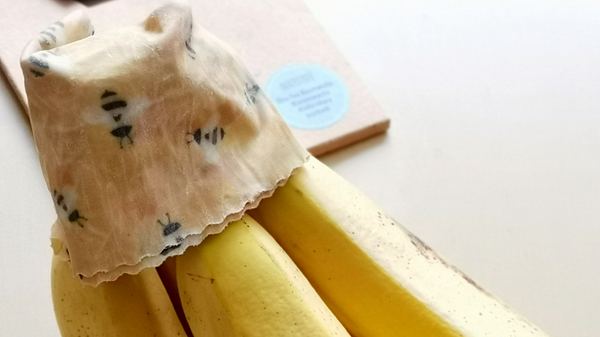 Trick gegen Lebensmittelverschwendung: Bananenstrunk abdecken - Foto: iStock/RR-Photos