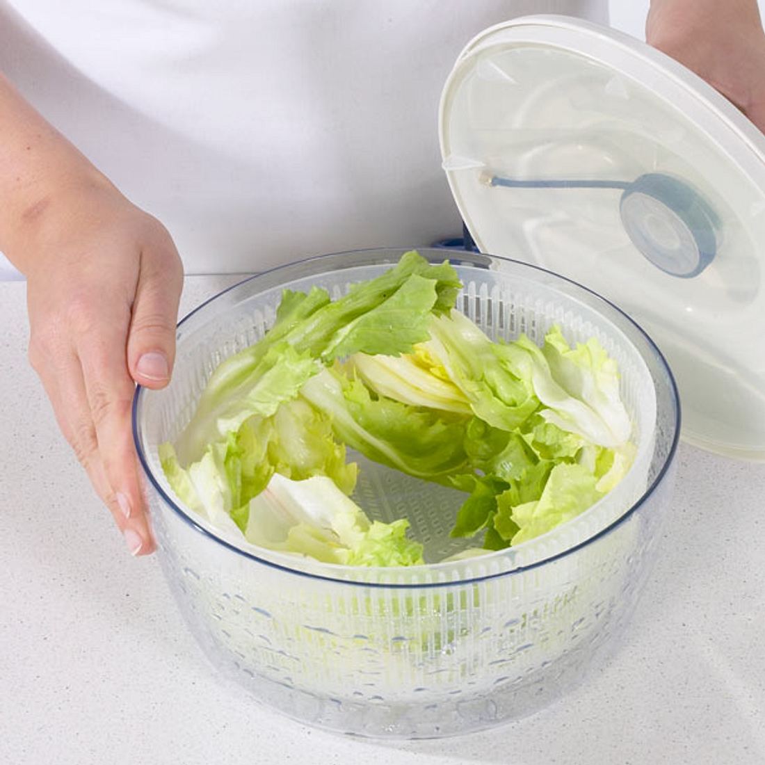 Trockenschleudern - für köstlichen Salat
