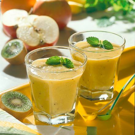 Tropischer Früchtedrink Rezept Tropischer Früchtedrink Rezept