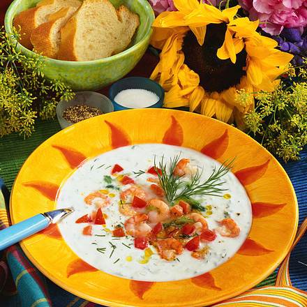 Tsatziki-Kaltschale Rezept Tsatziki-Kaltschale Rezept
